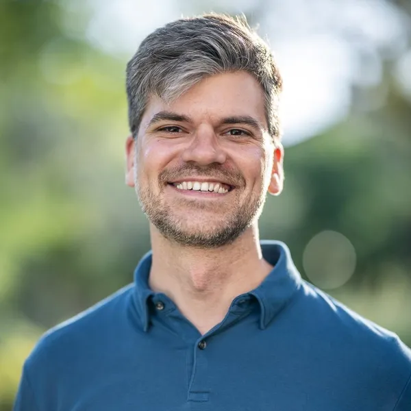Alex Holst